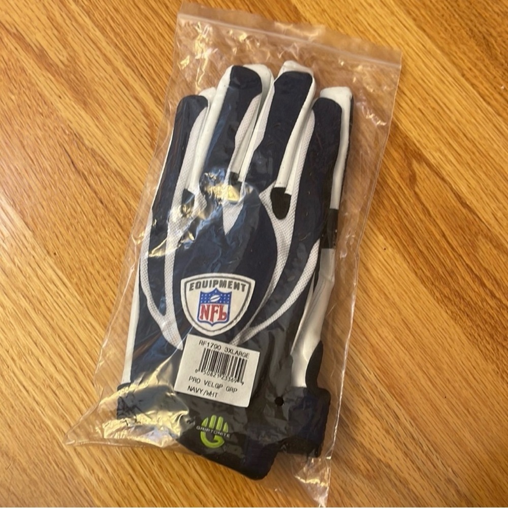NFL Adult Football Gloves - NWT